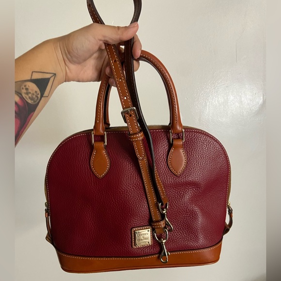 Dooney and Bourke Burgundy pebble grain satchel / purse - Picture 4 of 7